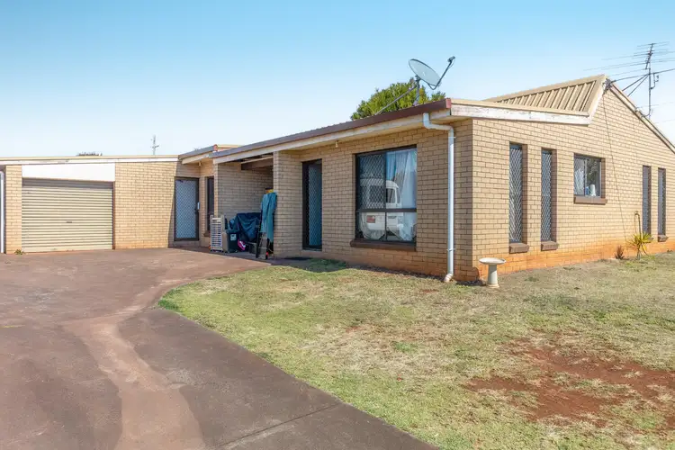 1&2/4 McQuade Court, Kearneys Spring QLD 4350
