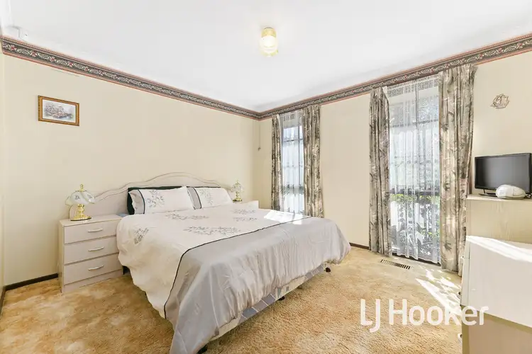 Sixth view of Homely house listing, 25 Oaktree Drive, Hampton Park VIC 3976