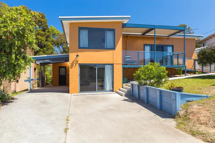 104 Tallawang Ave, Malua Bay NSW 2536
