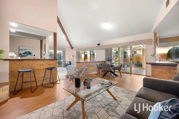 16 Prescott Drive, Murdoch WA 6150