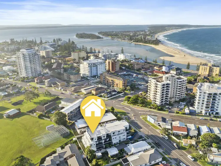 Main view of Homely unit listing, 6/5 Bay Road, The Entrance NSW 2261