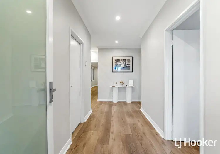 Second view of Homely house listing, 9 Calamocha Way, Piara Waters WA 6112