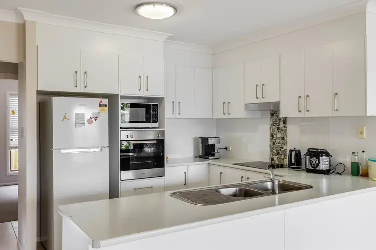 Fourth view of Homely unit listing, 2/11 Sambar Court, Kearneys Spring QLD 4350