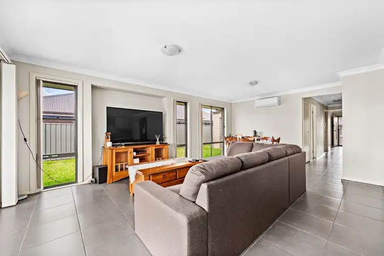 Sixth view of Homely house listing, 8 Hayworth Street, Rutherford NSW 2320