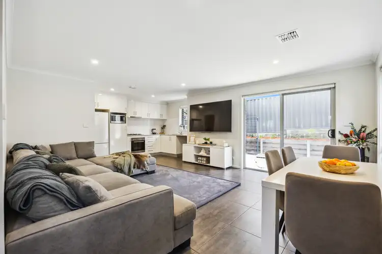 Fourth view of Homely townhouse listing, 2/5 Arthur Street, Crestwood NSW 2620