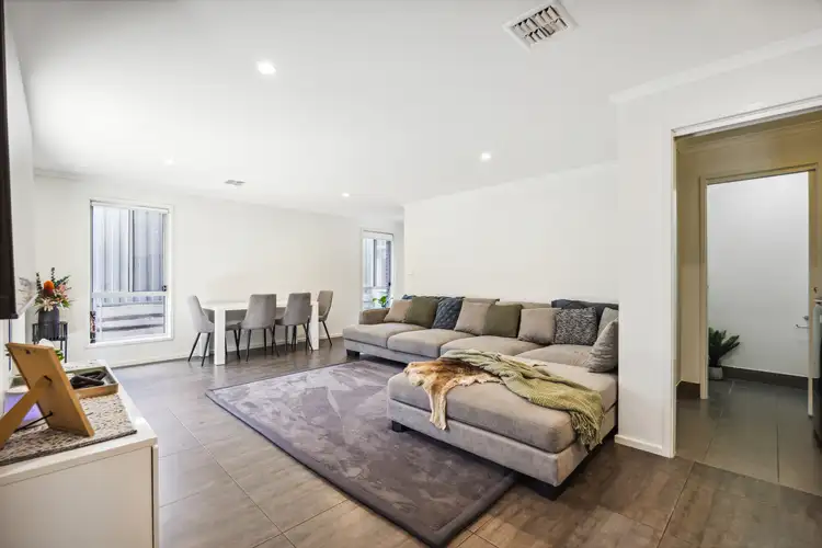 Fifth view of Homely townhouse listing, 2/5 Arthur Street, Crestwood NSW 2620