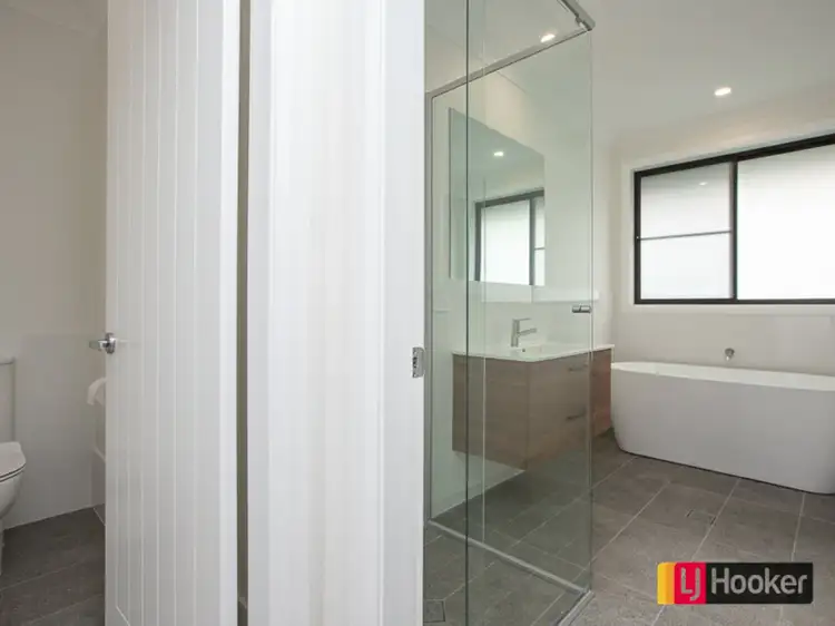 Fifth view of Homely house listing, 11-11a Evesham Circuit, North Tamworth NSW 2340