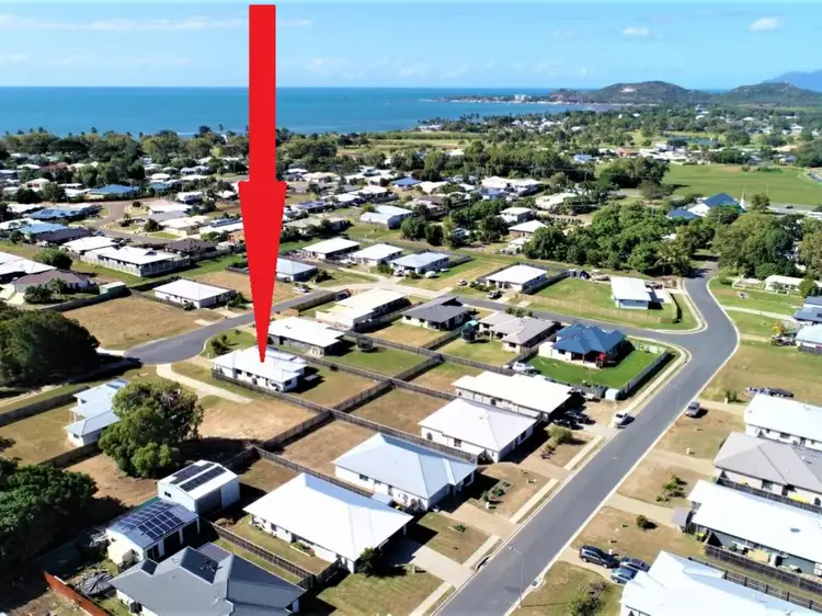 13 Hamilton Street, Bowen QLD 4805