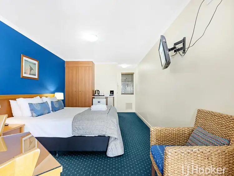 Fourth view of Homely unit listing, Unit 614-615/13 Buccaneer Drive, Urangan QLD 4655