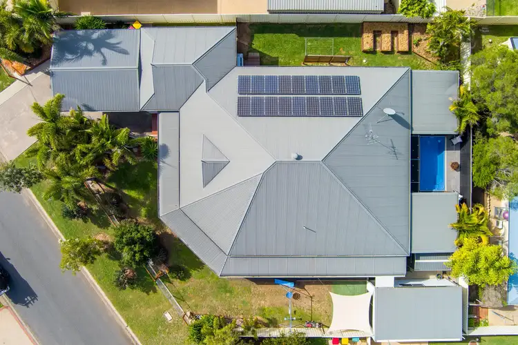 Second view of Homely house listing, 25 Haswell Street, Emerald QLD 4720