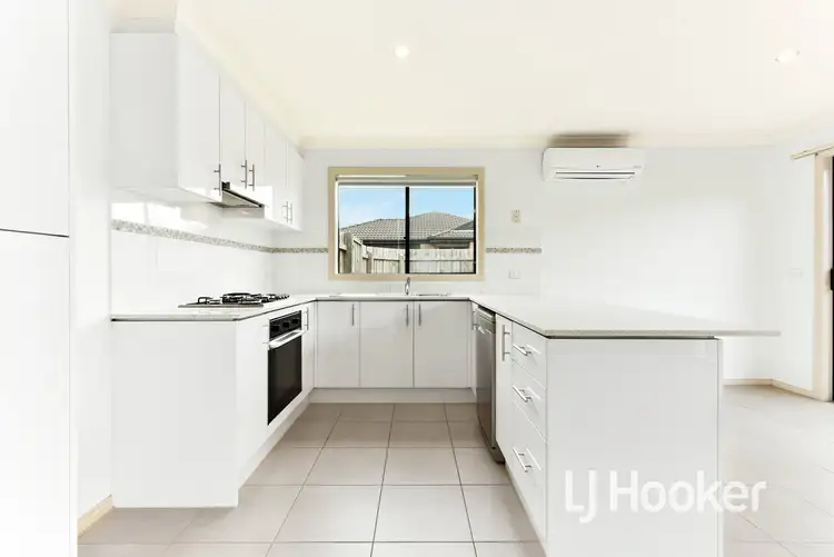 Fifth view of Homely unit listing, 3/142 Toomuc Valley Road, Pakenham VIC 3810