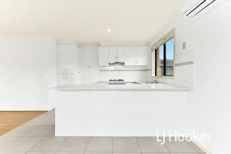 Sixth view of Homely unit listing, 3/142 Toomuc Valley Road, Pakenham VIC 3810