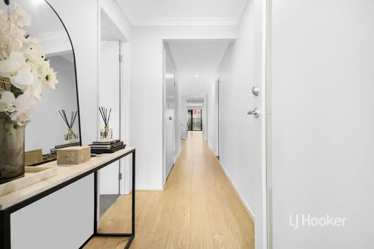 Third view of Homely house listing, 7 Tannum Circuit, Truganina VIC 3029