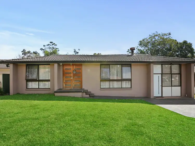 15 Ballantrae Drive, St Andrews NSW 2566