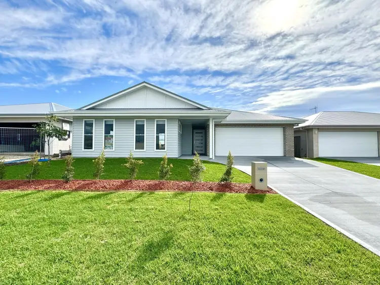 3 Peony Avenue, Old Bar NSW 2430