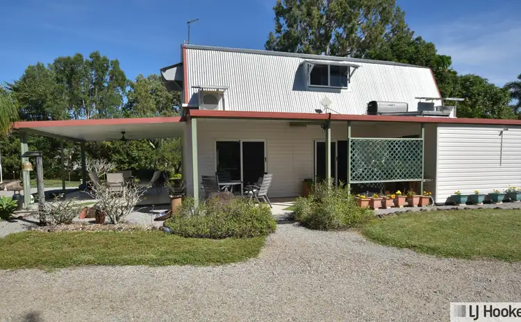62 Vipiana Dr, Tully Heads QLD 4854