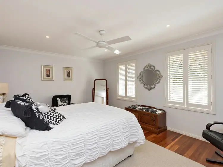 Fifth view of Homely house listing, 22 The Heights, Hillvue NSW 2340