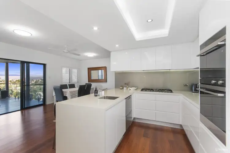 Fourth view of Homely house listing, 2/5 Glamis Court, Castle Hill QLD 4810