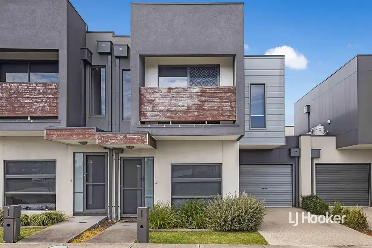 31 Onyx Crescent