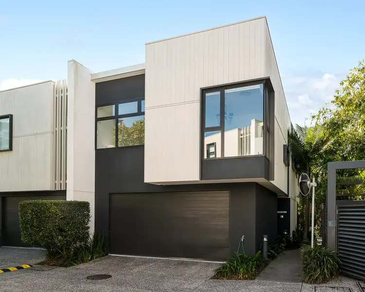 Second view of Homely townhouse listing, 606/12 Parkside Circuit, Hamilton QLD 4007