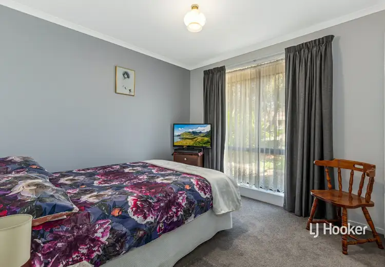 Fifth view of Homely house listing, 8 Dean Drive, Broadford VIC 3658