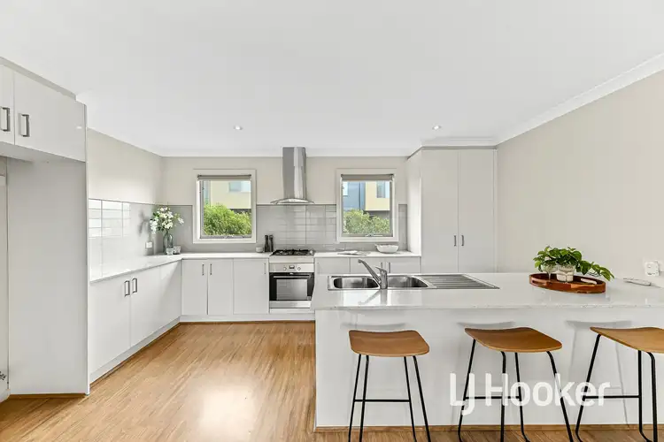 Main view of Homely townhouse listing, 10/13 Harlesden Circuit, Pakenham VIC 3810