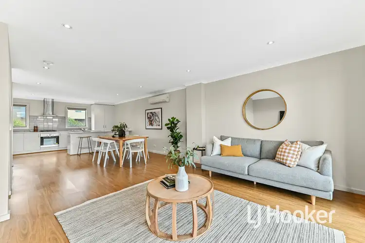 Fourth view of Homely townhouse listing, 10/13 Harlesden Circuit, Pakenham VIC 3810