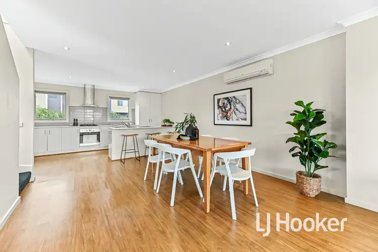 Fifth view of Homely townhouse listing, 10/13 Harlesden Circuit, Pakenham VIC 3810