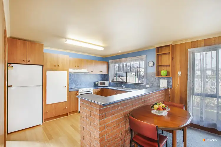 Fourth view of Homely unit listing, Unit 2/16A West Jenner Street, Wynyard TAS 7325