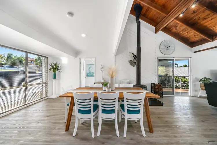 Fifth view of Homely house listing, 32 Doubleview Drive, Elanora QLD 4221