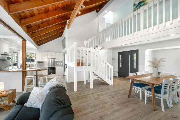 Sixth view of Homely house listing, 32 Doubleview Drive, Elanora QLD 4221