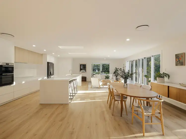2 Fantail Place, Twin Waters QLD 4564