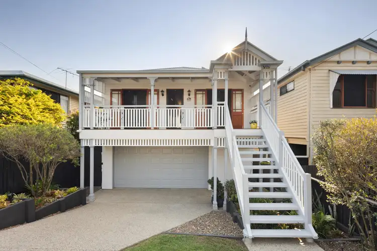 21 Ellington Street, Tarragindi QLD 4121
