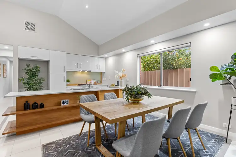 2a Alan Avenue, Campbelltown SA 5074