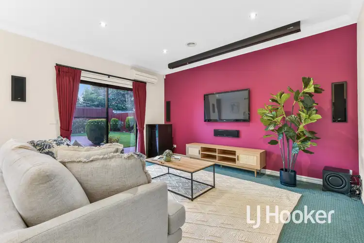 Fifth view of Homely house listing, 27 Rivergum Rise, Hampton Park VIC 3976