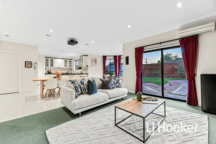 Sixth view of Homely house listing, 27 Rivergum Rise, Hampton Park VIC 3976