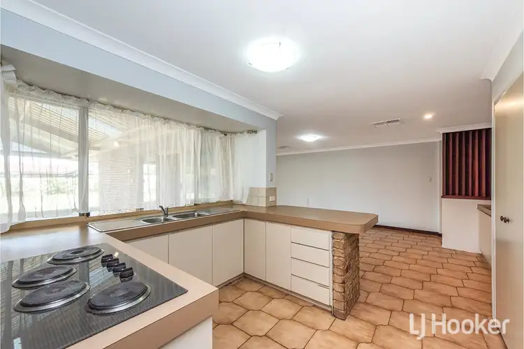 Fourth view of Homely house listing, 18 Shearwater Way, Gosnells WA 6110