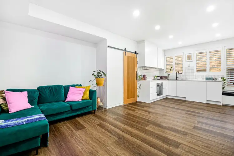 Second view of Homely unit listing, 9/5 Queens Road, Brighton-Le-Sands NSW 2216