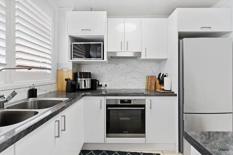 Fifth view of Homely unit listing, 4/16 Mawarra Street, Palm Beach QLD 4221