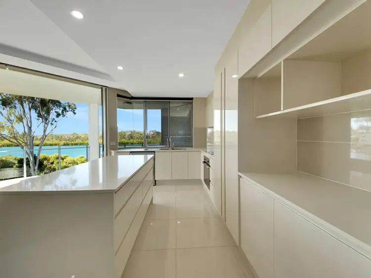 Sixth view of Homely unit listing, 303/10 Wyndham Avenue, Boyne Island QLD 4680