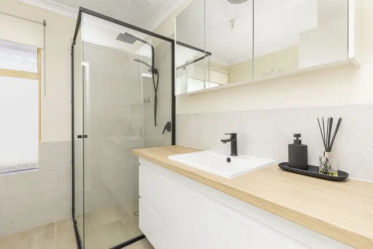 Sixth view of Homely house listing, 16 Fontana Cove, Joondalup WA 6027