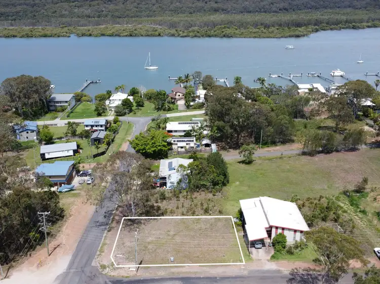 62 Barcelona Terrace, Russell Island QLD 4184