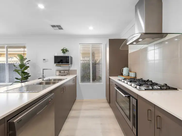 Fifth view of Homely house listing, 7 Durleigh Road, Aveley WA 6069