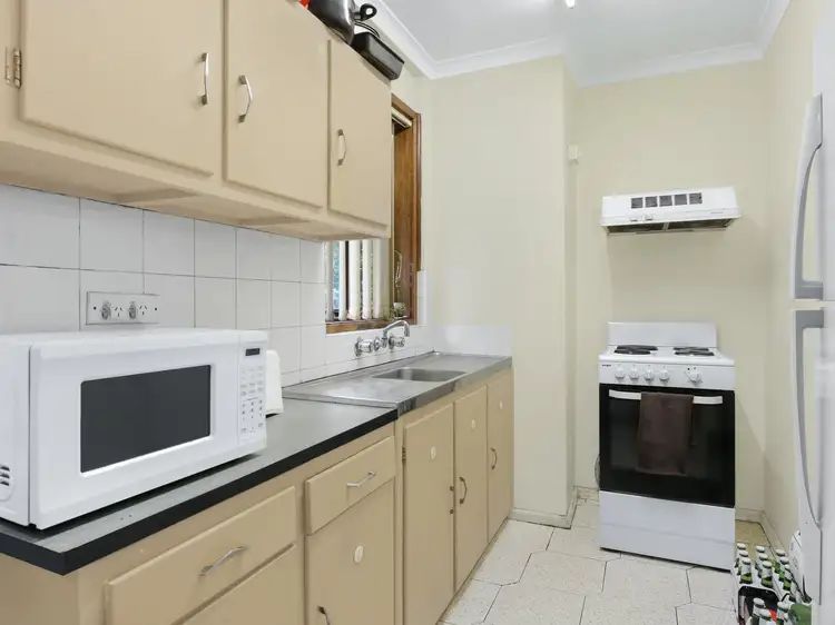 Fourth view of Homely apartment listing, 5/5 Kelvin Road, Coniston NSW 2500