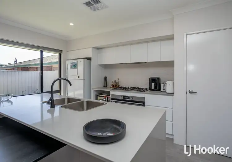 Second view of Homely house listing, 2 Barson Court, Thornlie WA 6108