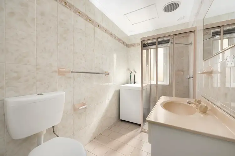 Sixth view of Homely apartment listing, 2/85 Roscoe Street, Bondi Beach NSW 2026