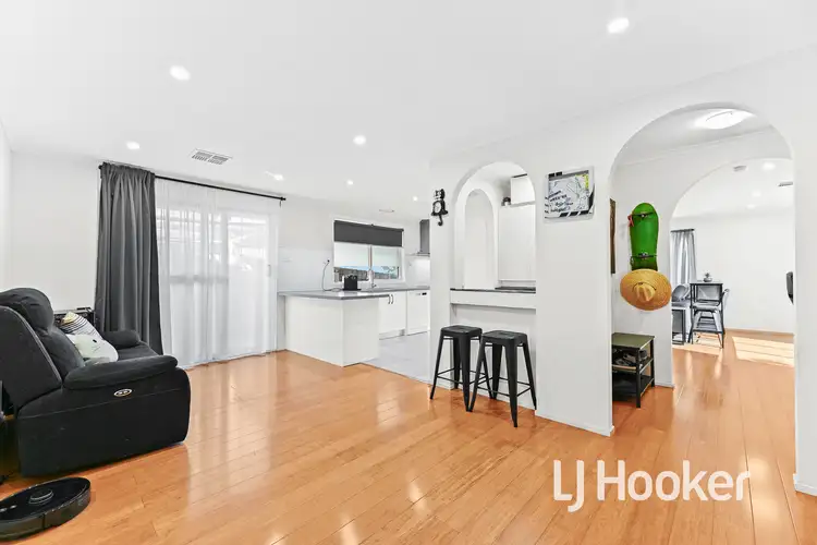 Sixth view of Homely house listing, 52 Oaktree Drive, Hampton Park VIC 3976