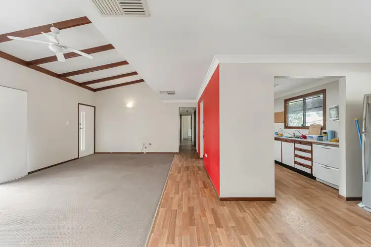 Second view of Homely house listing, 52 Park Avenue, Emerald QLD 4720