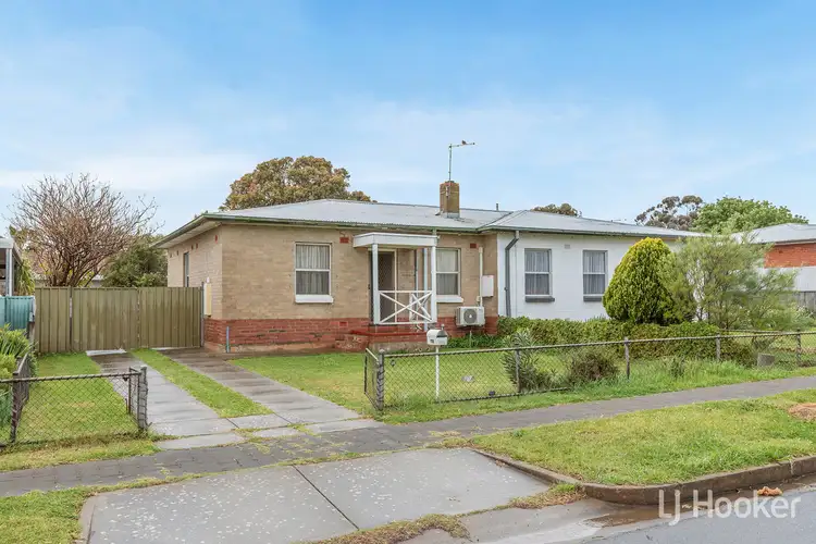 66 Stakes Crescent, Elizabeth Downs SA 5113