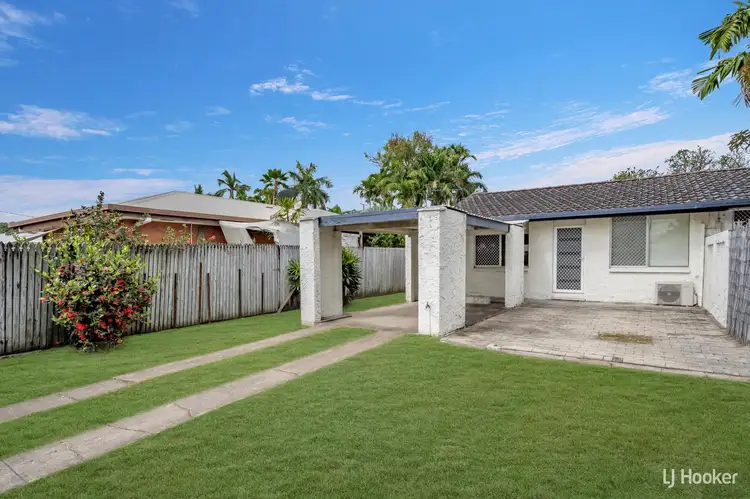 Main view of Homely unit listing, 1/18 Wandella Crescent, Cranbrook QLD 4814